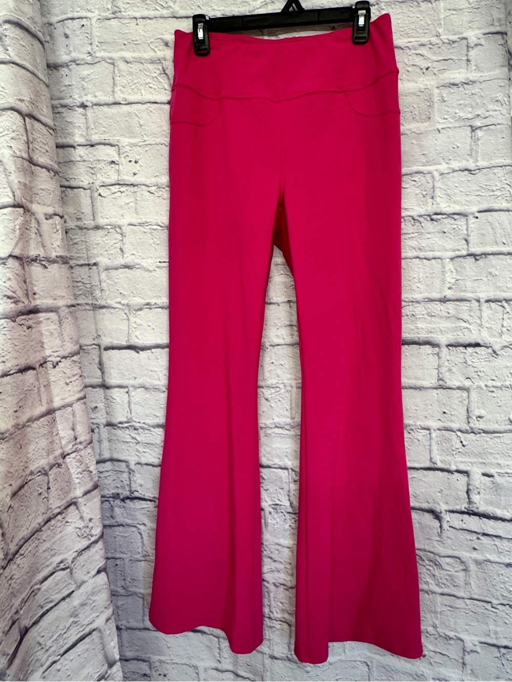 HALARA Fuchsia Flared Yoga Pants size L